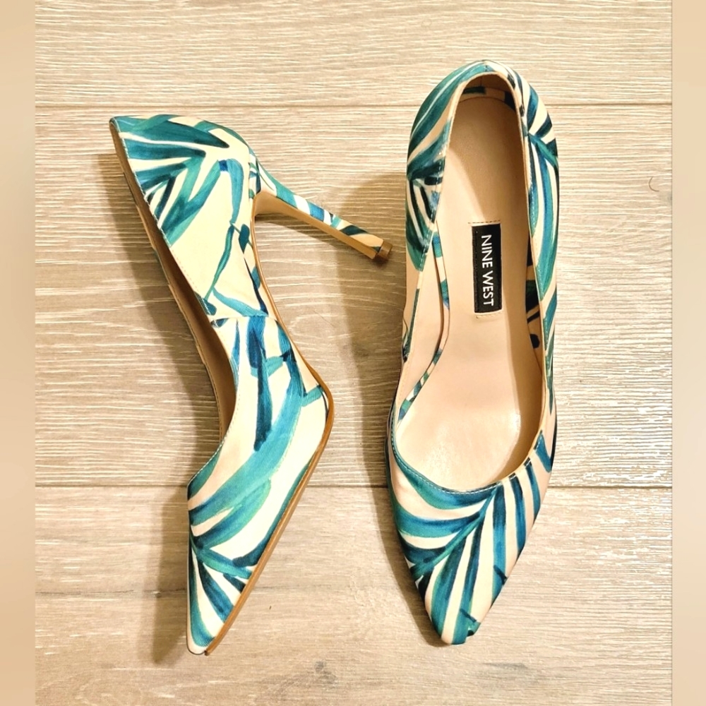 Nine West | Tropic Plant Print | Pointed Toe |Tatiana Pump | Size 6M